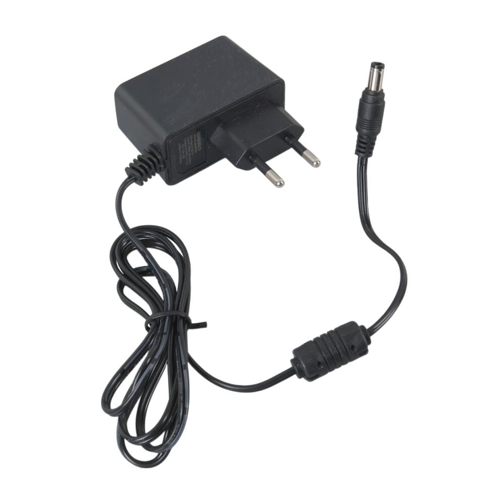 Weko 15 Volt 1 Amper 15 Watt 5.5*2.5 Uçlu Priz Tipi Adaptör