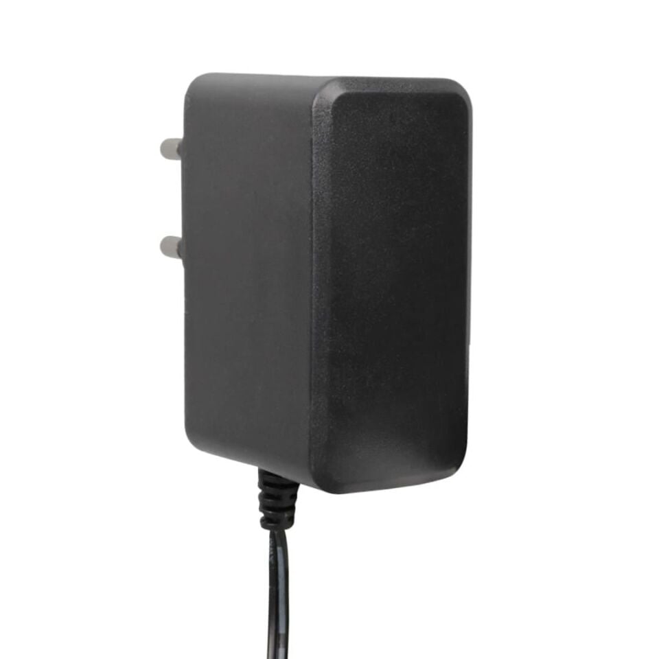 Weko WK-37857 8 Volt - 1 Amper 5.5*2.5 Mm Uçlu Adaptör