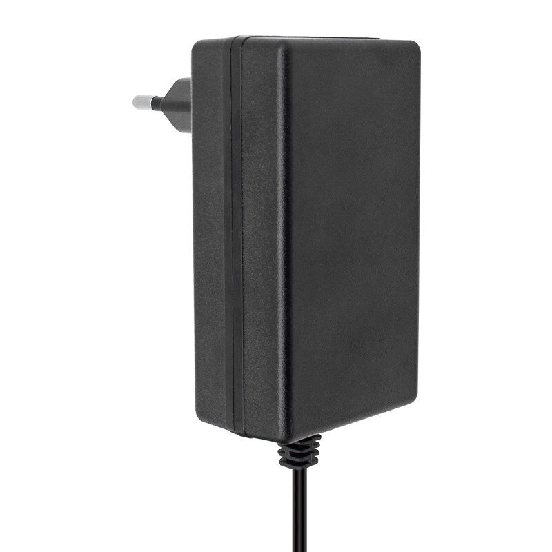 Weko 12 Volt 3.2 Amper 38 Watt Plastik Kasa Priz Tipi Adaptör