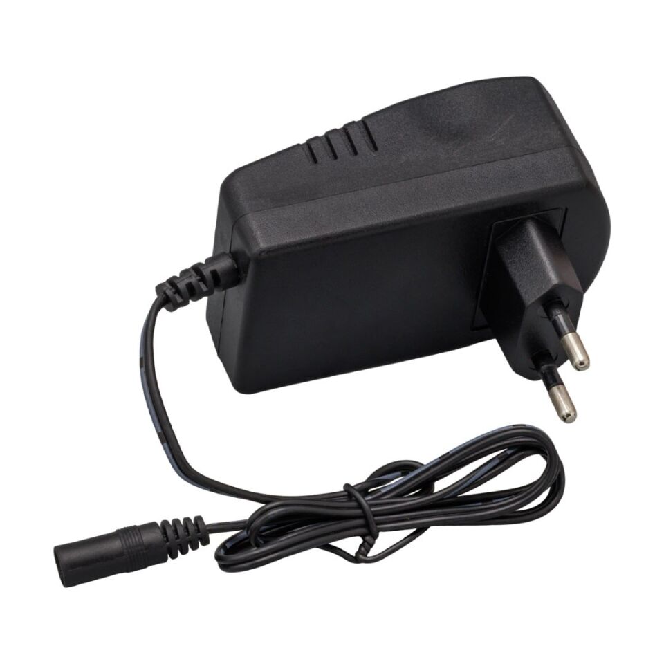 Powermaster PM-18745 3 Volt - 12 Volt - 3 Amper Çok Uçlu Ayarlı Kademeli Adaptör