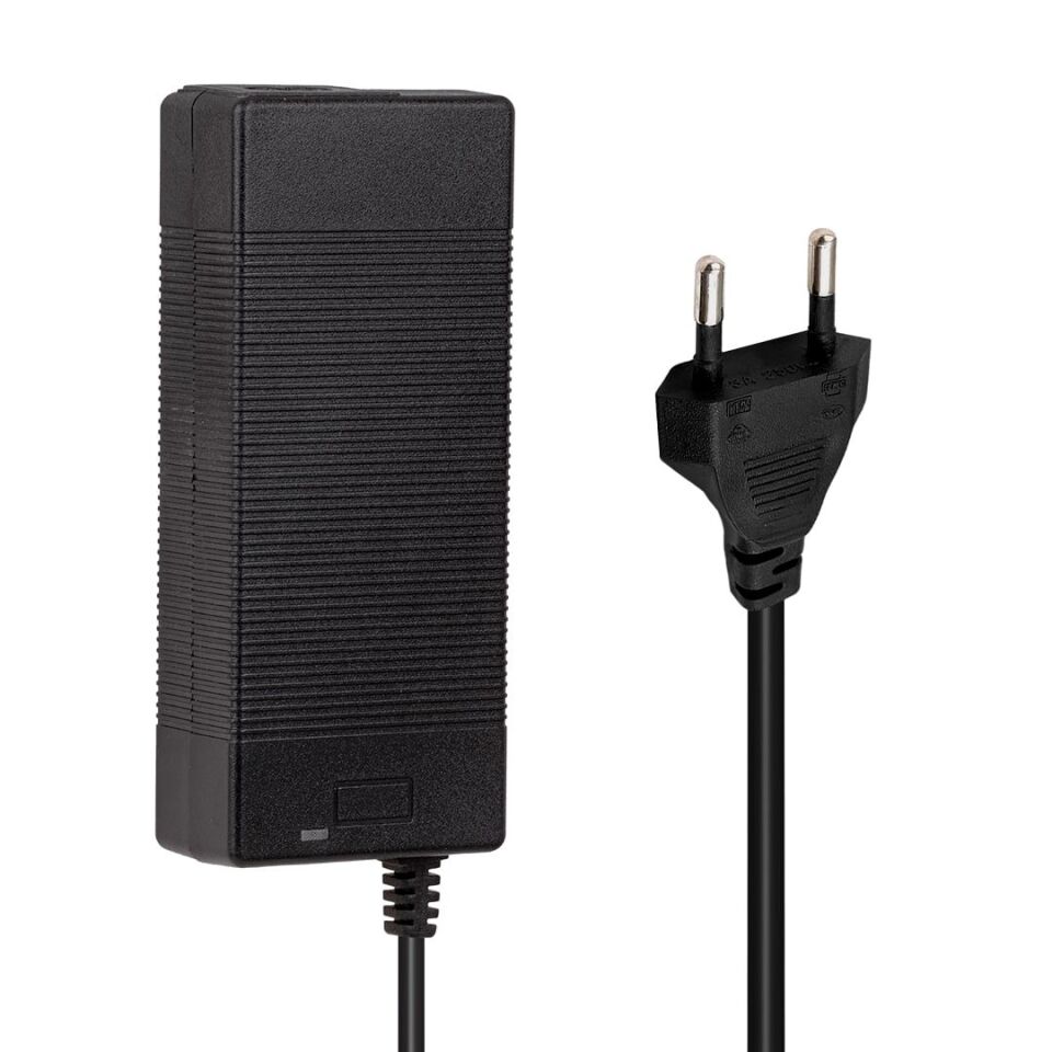 Weko 16.8 Volt 3 Amper Kırmızı Yeşil Ledli̇ Masa Tipi Şarj Adaptörü