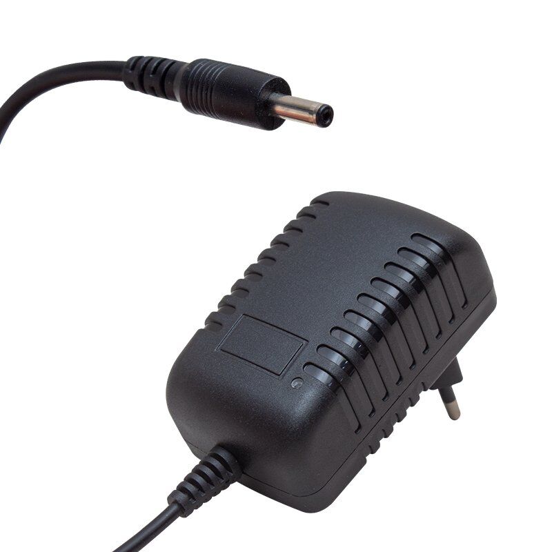 Powermaster PM-31667 5 Volt - 2 Amper 3.5*1.35 Mm Uçlu Plastik Kasa Priz Tipi Adaptör (Android Box İçin)