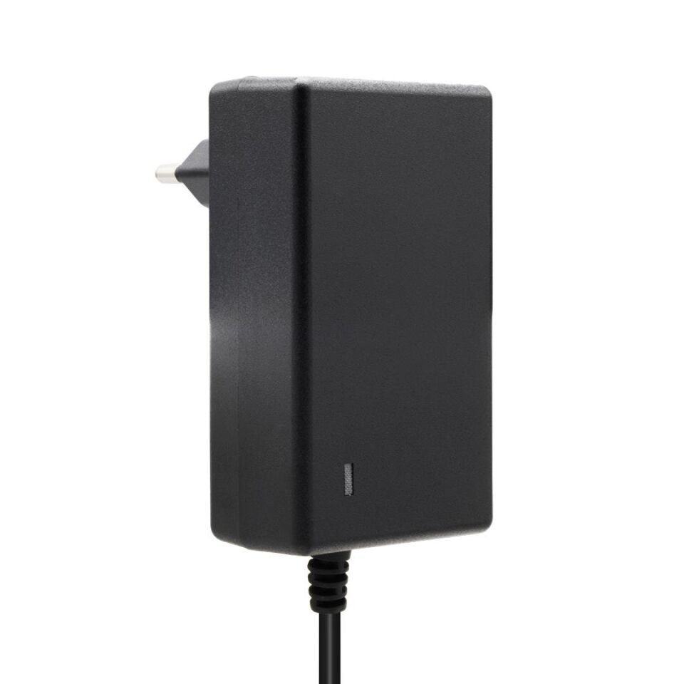Weko 7.8 Volt 1 Amper 7.8 Watt 5.5x2.5 Uçlu  Adaptör