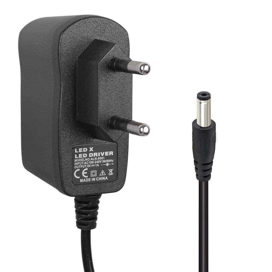 Powermaster PM-5737 5 Volt 1 Amper 3.5*1.35 Mm Uçlu Adaptör